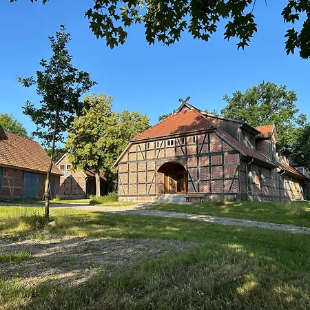 Bed & Breakfast Am Moenchsbruch *
